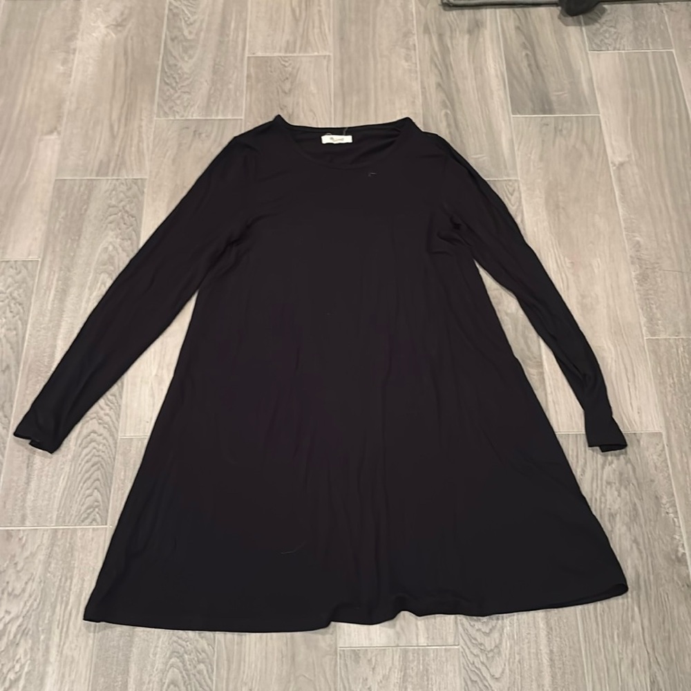 Madewell Woman’s Black Long sleeve Dress Size M